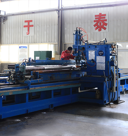 Double Row Automatic Resistance Welding Machine 1